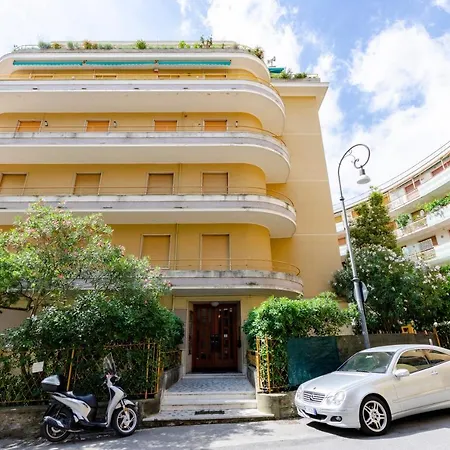 Apartment Altido Piera & Luisa